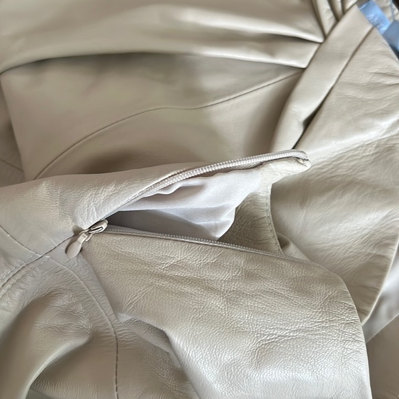 Antonio Melani Tobar Genuine Leather Twist Halter Neck Sleeveless Top. - Picture 8 of 11